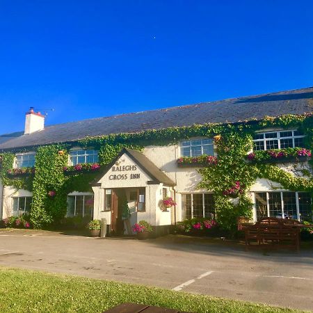 Raleghs Cross Inn Clatworthy Eksteriør bilde