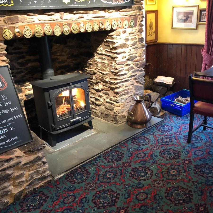 Raleghs Cross Inn Clatworthy Eksteriør bilde