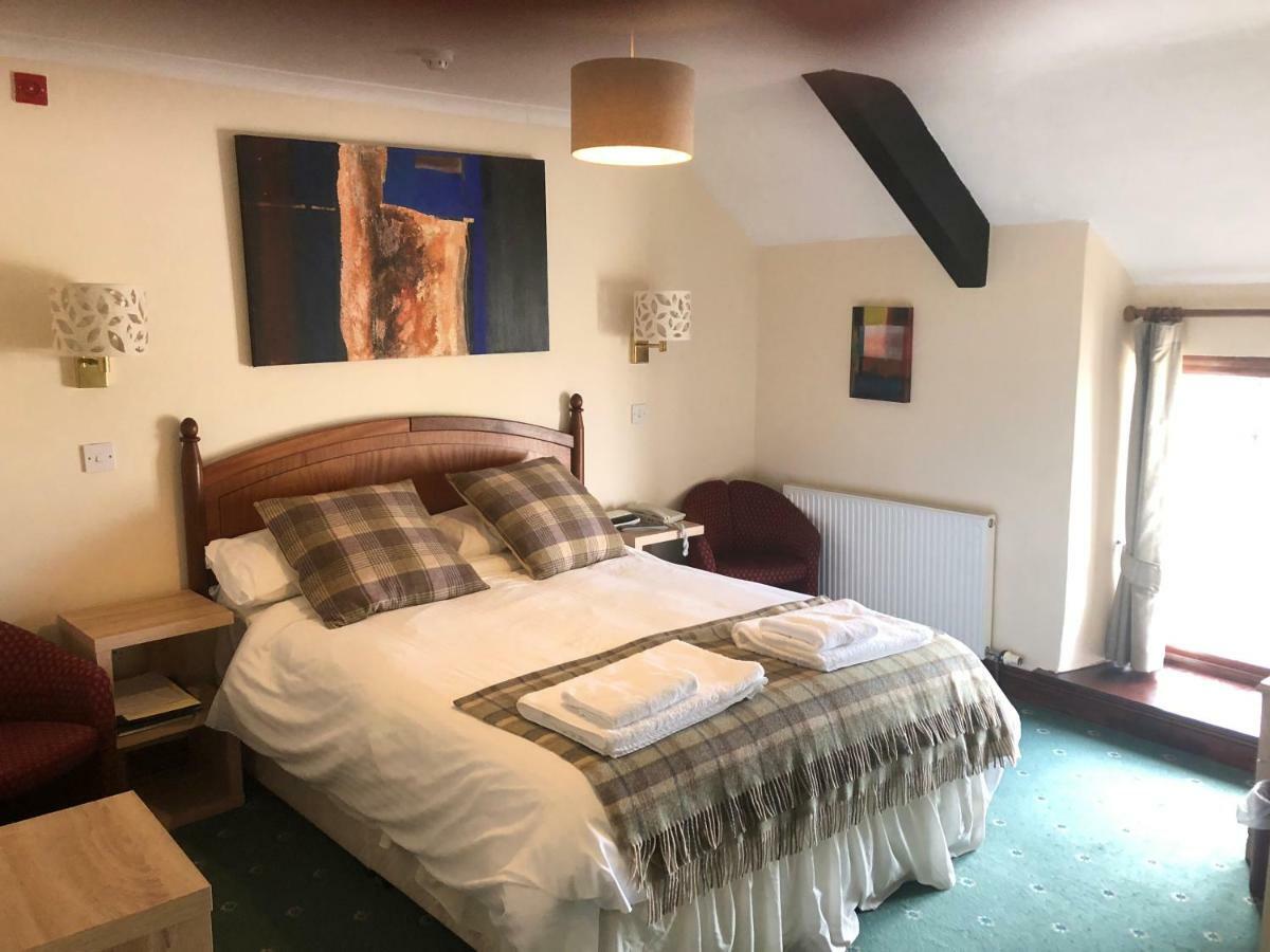 Raleghs Cross Inn Clatworthy Eksteriør bilde
